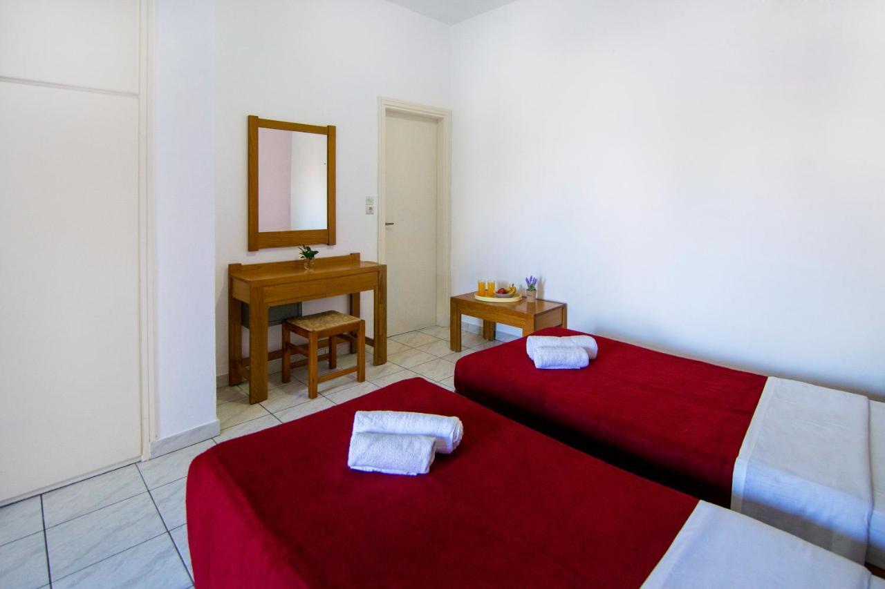 Aphrodite Studios & Apartment Bali  Buitenkant foto