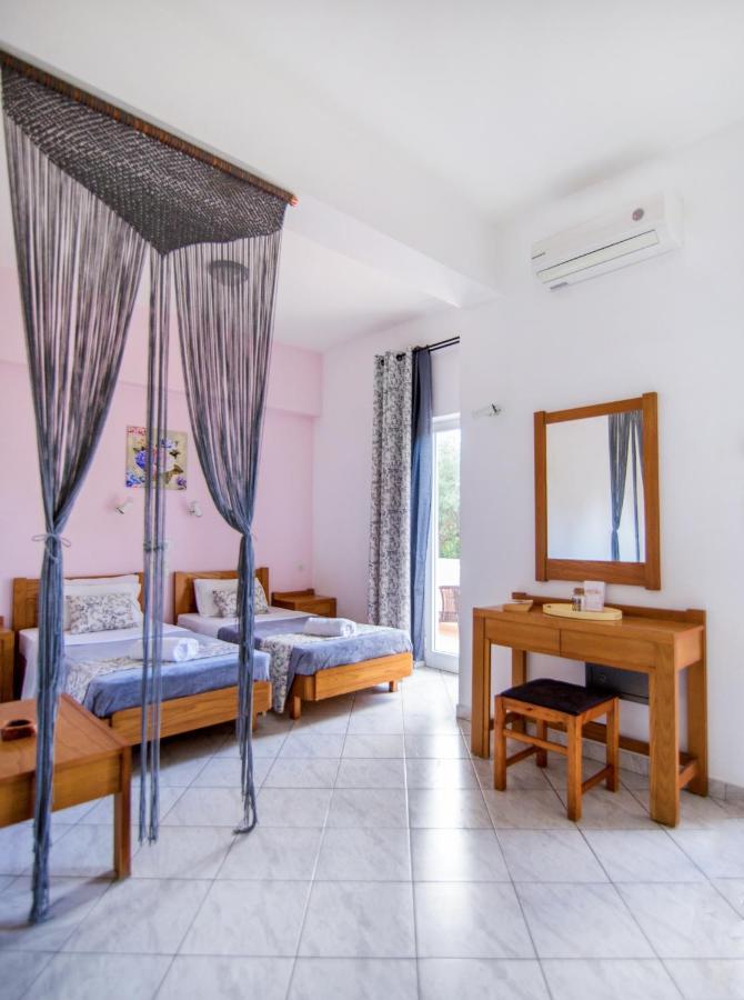 Aphrodite Studios & Apartment Bali  Buitenkant foto