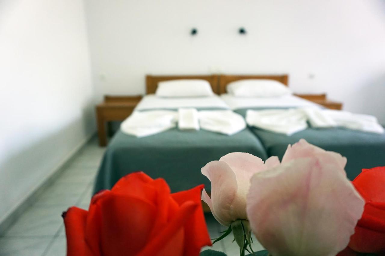Aphrodite Studios & Apartment Bali  Buitenkant foto